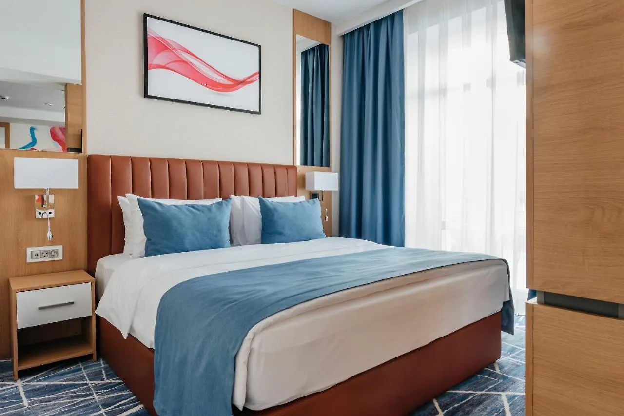 Hotel Ramada By Wyndham Astana