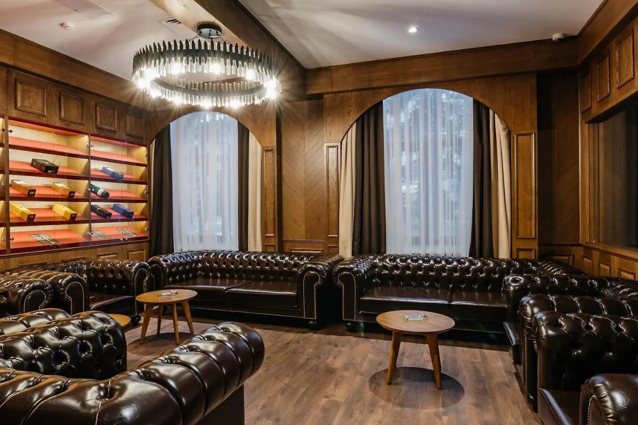 Hotel Ramada By Wyndham Astana