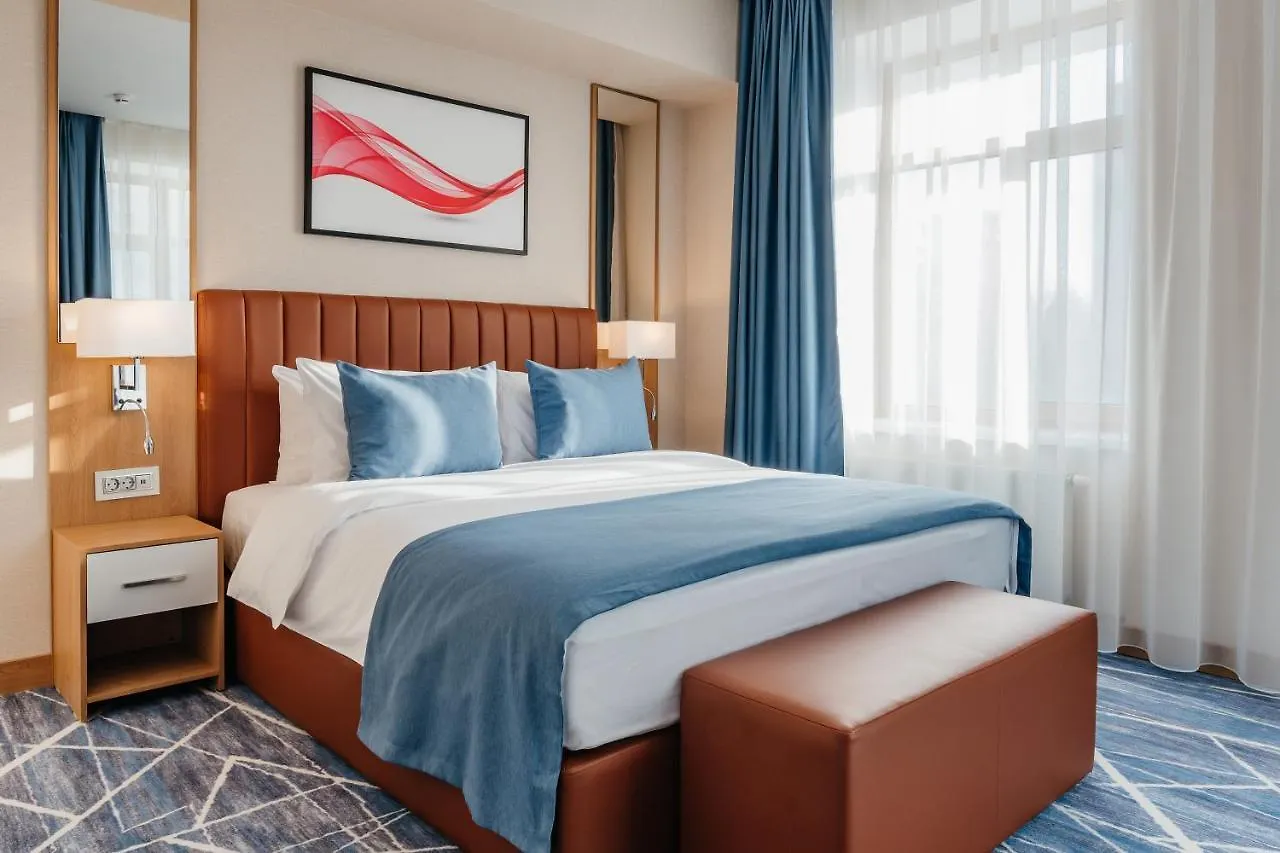 Hotel Ramada By Wyndham Astana