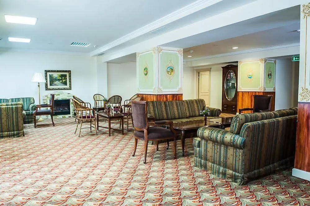 Hotel Ramada By Wyndham Astana 4*,