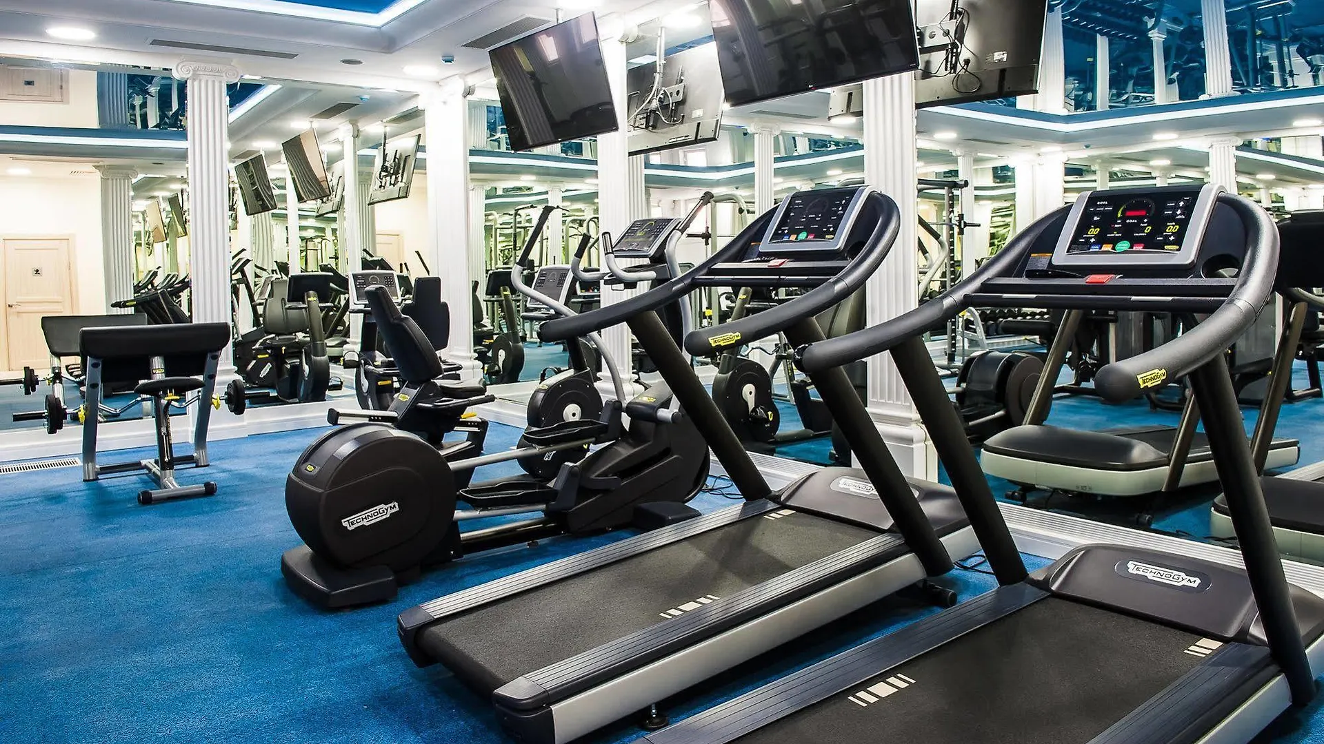 Hotel Ramada By Wyndham Astana